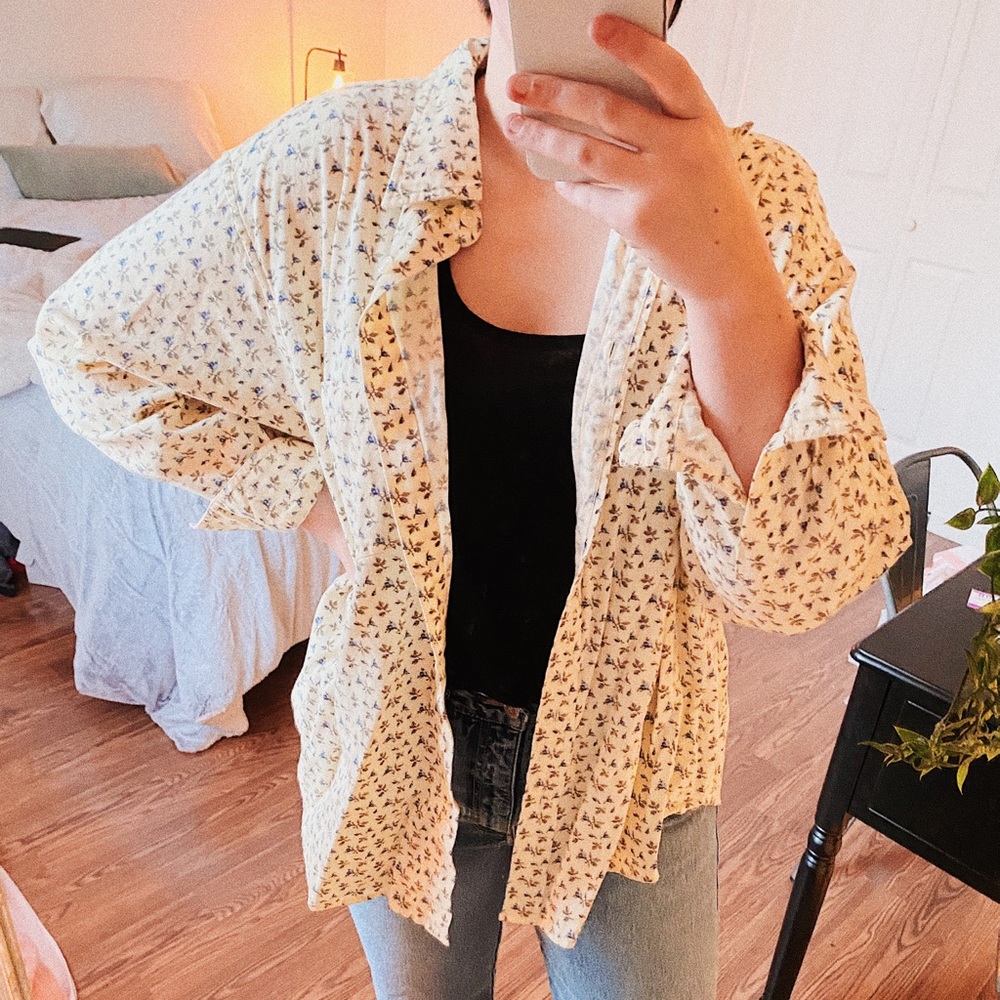 vintage yellow krazy kat’s button down